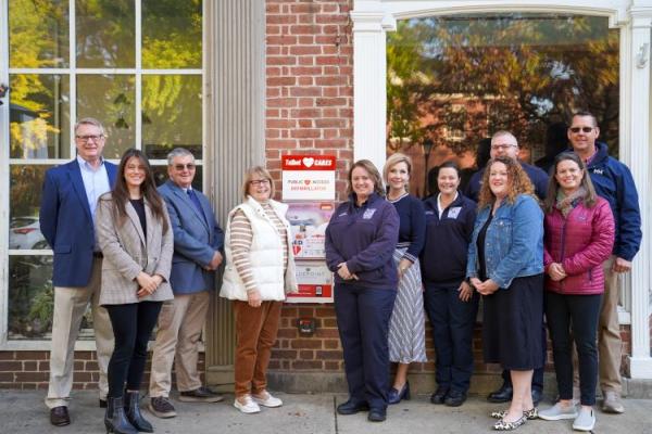 24/7 Accessible AED Added in Downtown Easton